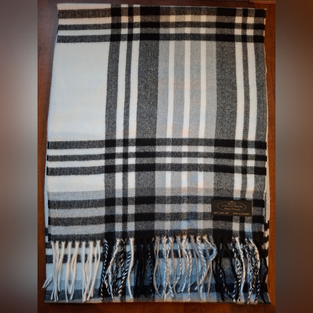 100% Real Cashmere Scarves 2 Designs Available Price Is For One